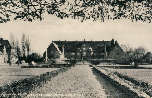 Hovedbygningen  ca. 1944 (B90500)