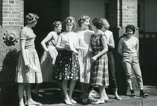 Højskoleelever fra sommerholdet - 1960 (B13642)