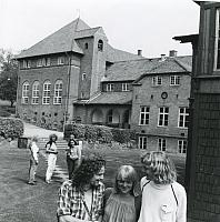 Højskoleelever - 1982 (B10669)