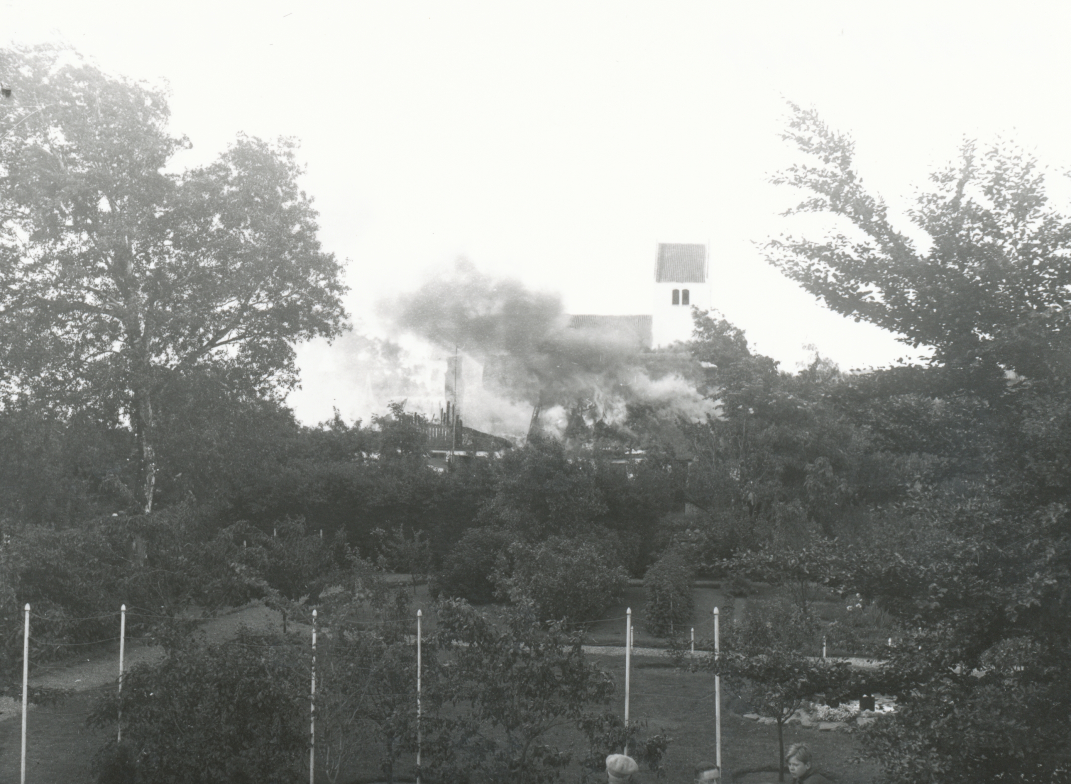 Asnæs. Brand hos købmand Alfred Nielsen - 1. juli 1931 (B3121)