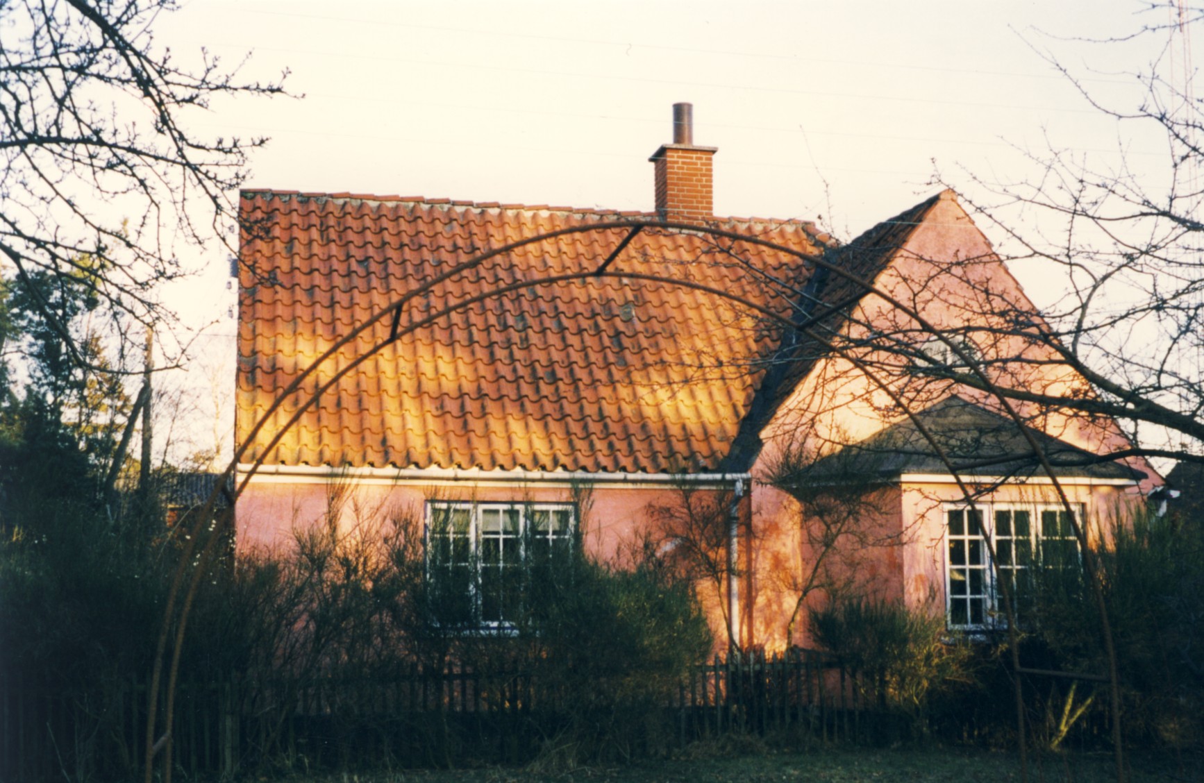 Hus på Trollesvej 1998 (B95613)