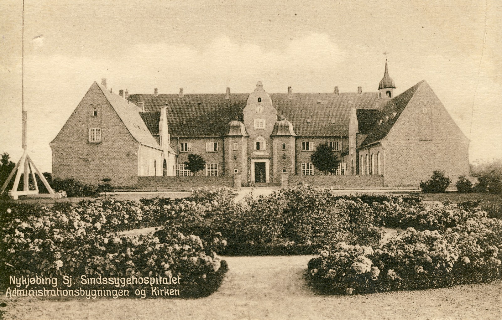 Hovedbygningen. ca. 1920 (B90492)