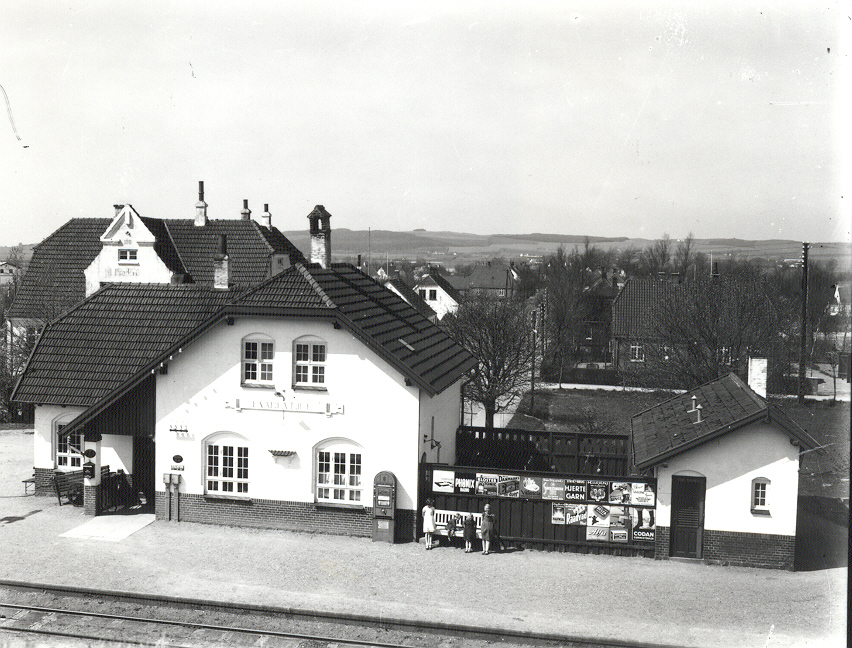 Stationsbyen sidst i 1950'erne (B2085)