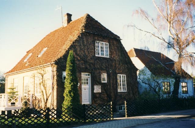 Grundtvigsvej 1996 (B90704)