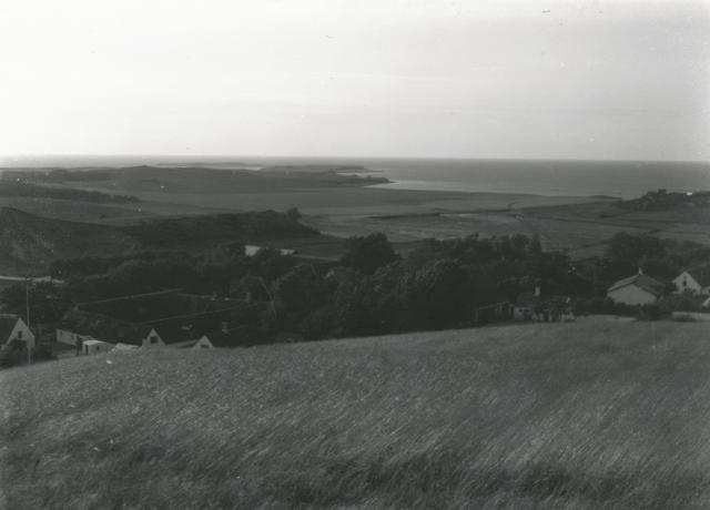 Ordrup set fra Møllebakken - ca. 1941 (B3728)