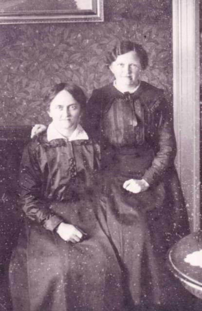 Sørensen, Anna og Christine - Sj. Odde (B145)