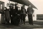 Jensen, Anna og Niels Peter, Gniben -Foto af familien. Taget ved deres Sølvbryllup - 13-11-1939 (B78)