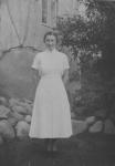 Hjemmesygeplejerske Agnes Inatsen. Ansat i Asnæs fra sommeren i 1940 til 1.11. 1941 (B1366)