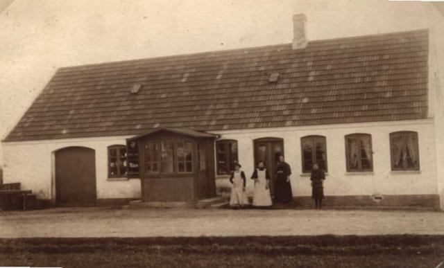 Odden Brugsforening - ca. 1900 (B220)
