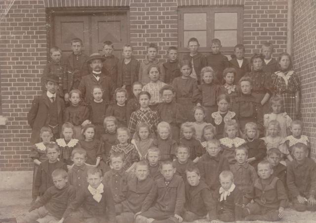 Fårevejle Skole - ca. 1908 (B4347)