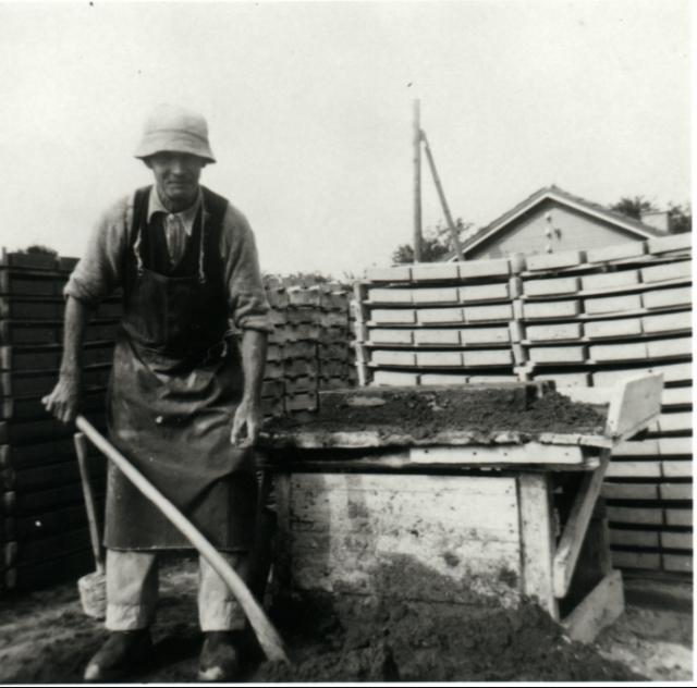 Højby Cementvarefabrik, Højby Hovedgade 14 - 1940-1959 (B303)