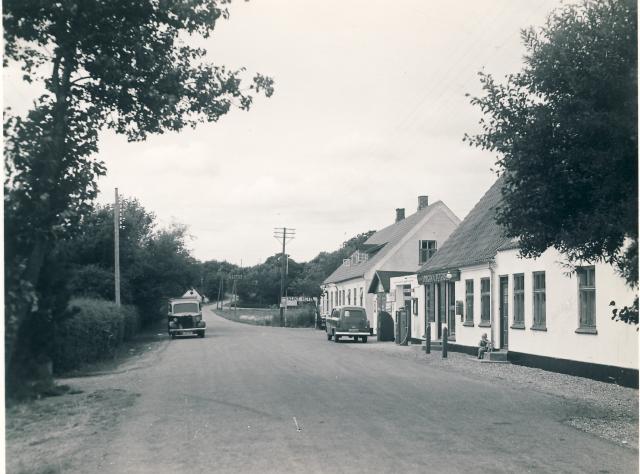 Klint købmandsforretning - ca. 1955 (B5091)