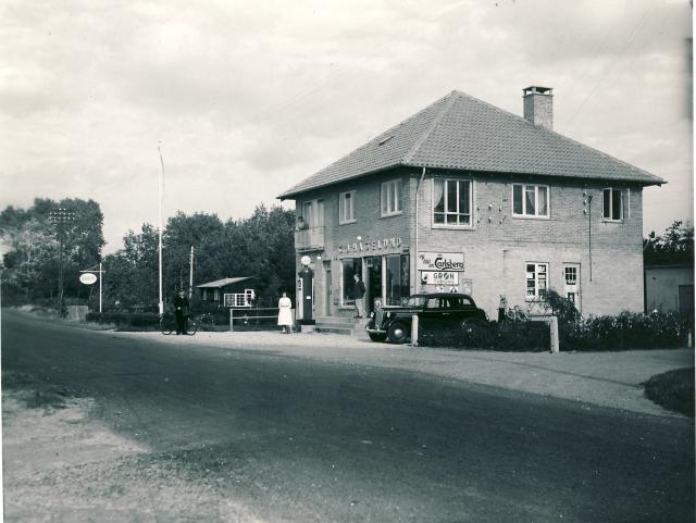 C. J. Hagelunds Købmandsforretning - 1955 (B5332)