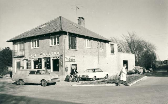 C. J. Hagelunds Købmandsforretning - ca. 1960 (B5333)