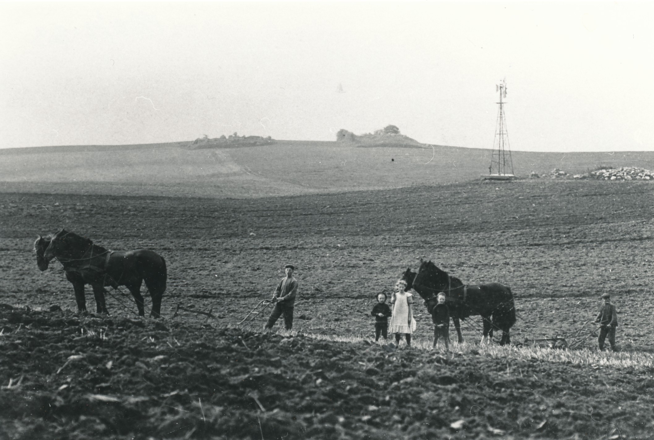 På Abildgårds marker - ca. 1915 (B5698)