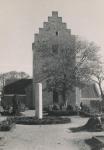 Flyvergraven ved Odden Kirke - ca. 1950 (B6416)