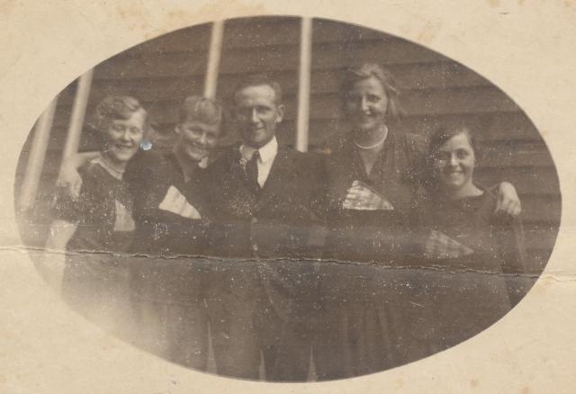 Damehold fra Nykøbing Roklub - 1920 (B6899)