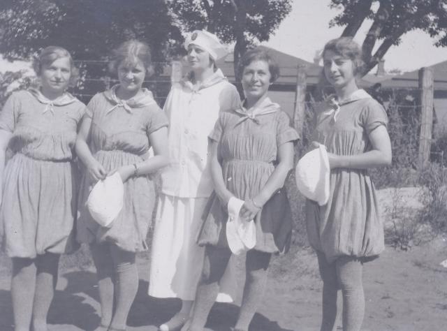 Damer fra Nykøbing Sjælland Roklub - 1924 (B6901)