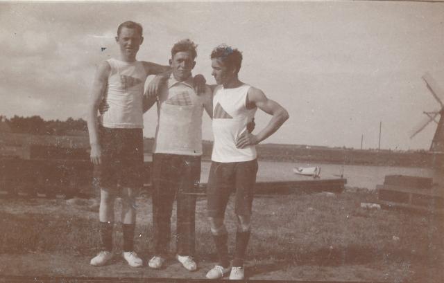 Roere fra Nykøbing Roklub - ca. 1930 (B6942)
