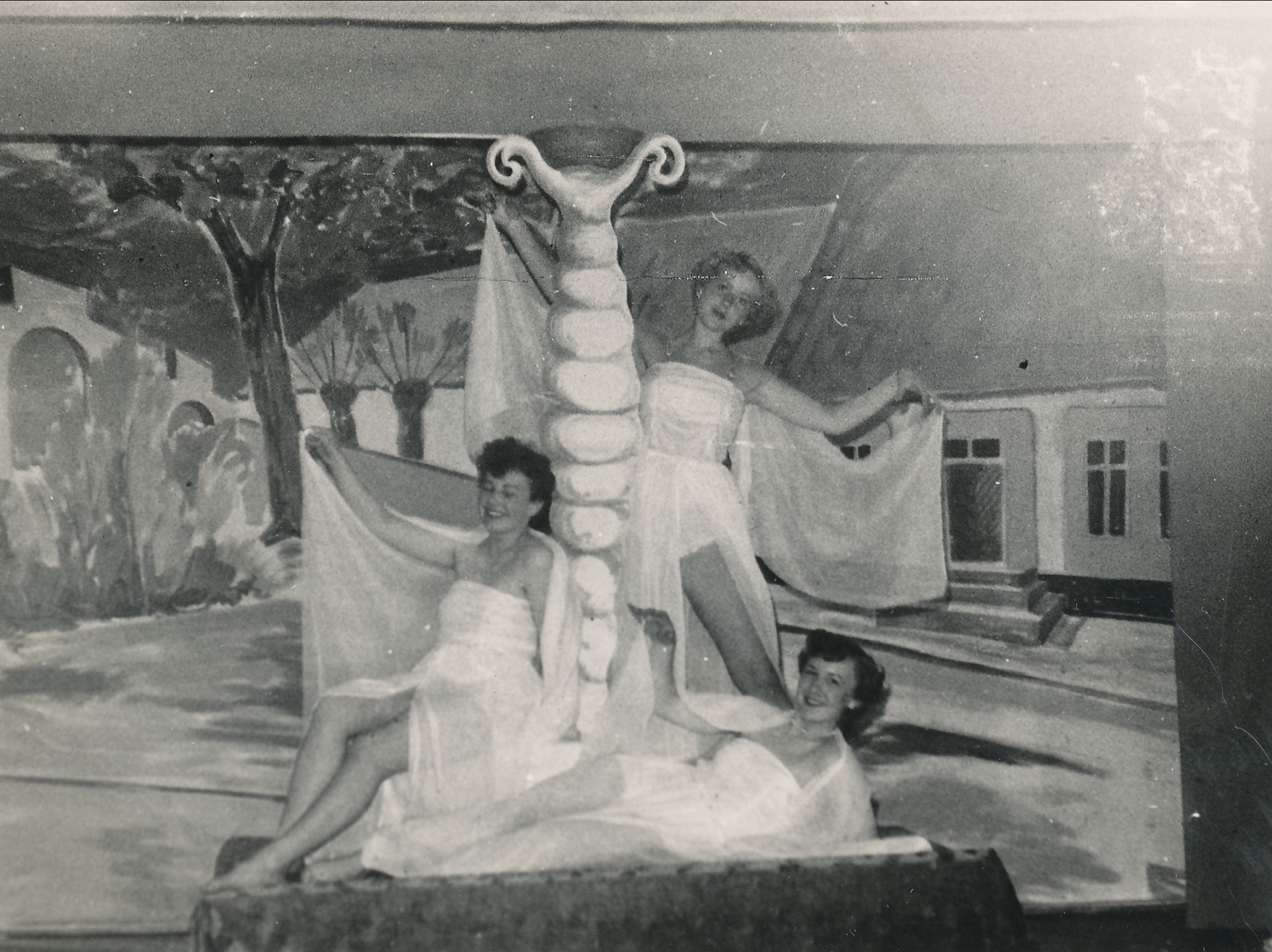 Modelfoto til skulptur - 1943 (B8442)