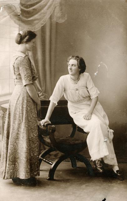 Piger fra sommerholdet - 1907 (B8563)