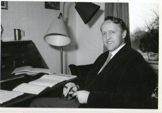 Arnold Østergaard-Frandsen - 1965 (B8609)