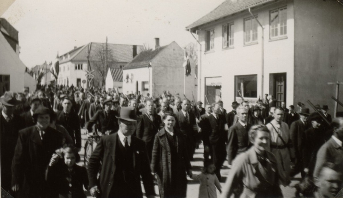 Frihedskæmper-parade, 8. maj 1945 (B2490)