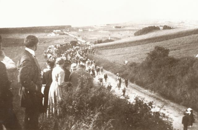 Troldstenens transport til Esterhøj - 1920 (B9098)