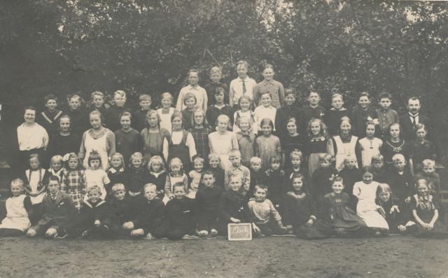 Overby Skole - 1922 (B9168)
