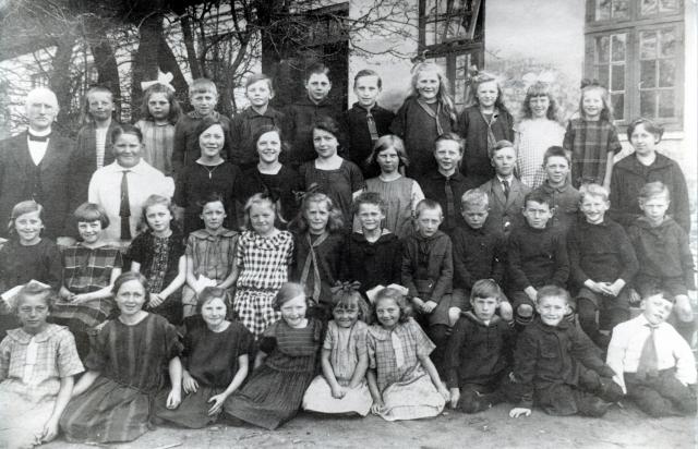 Hørve gamle skole - ca. 1930 (B9389)
