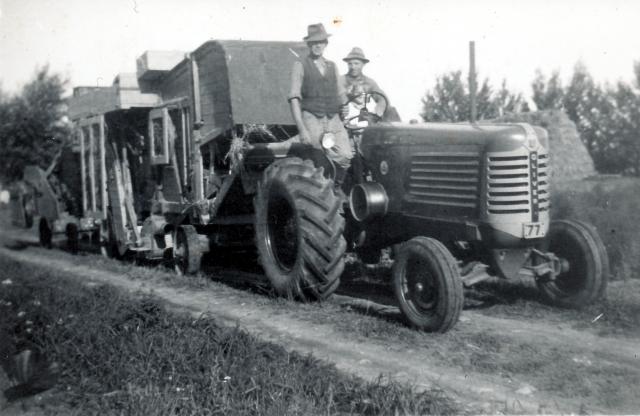 Vig Tærskeselskab - ca. 1950 (B9404)