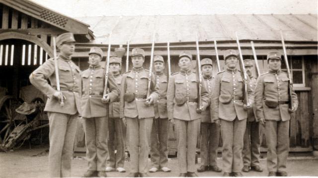 Henry Gideon som soldat - 1919 (B9601)