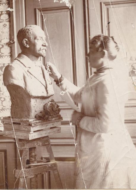 Billedhuggerinde Nielsine Petersen - ca. 1890 (B9659)
