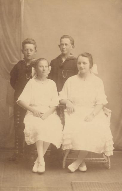 Konfirmander fra Overby - ca. 1922 (B9707)
