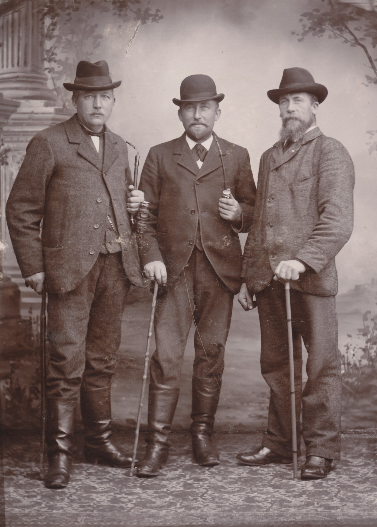 Skorstens-synsmænd fra Vig - ca. 1899 (B9896)