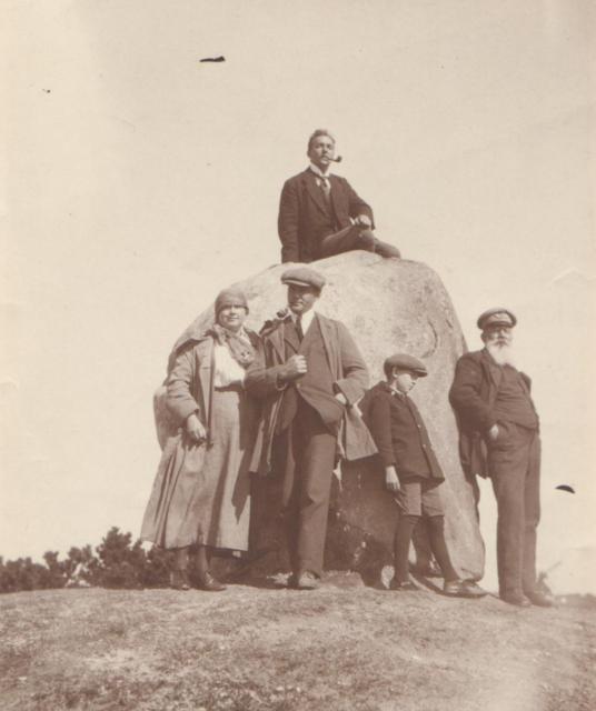 Esterhøjstenen, "Troldstenen", Genforeningsstenen på Esterhøj, 1924 (B1720)