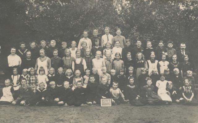 Overby Skole - 1922 (B9168)