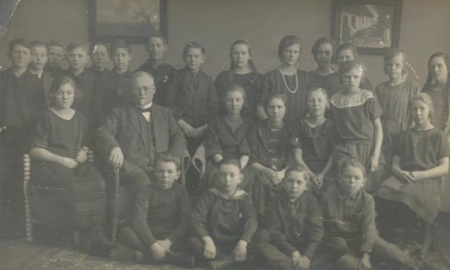 Asnæs - Konfirmationsforberedelse - ca. 1921 (B15000)