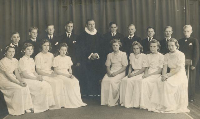 Konfirmation, Hørve kirke - 1943 (B15116)