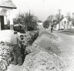 "Solbakken", Fotograf Bays villa - Gravearbejde ud for villaen - ca. 1940 (B2226)