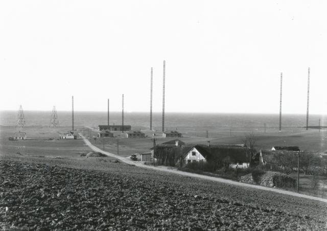Udsigt over Skamlebæk - Skamlebæk Radio og Skamlebækgården - ca. 1931 (B2475)