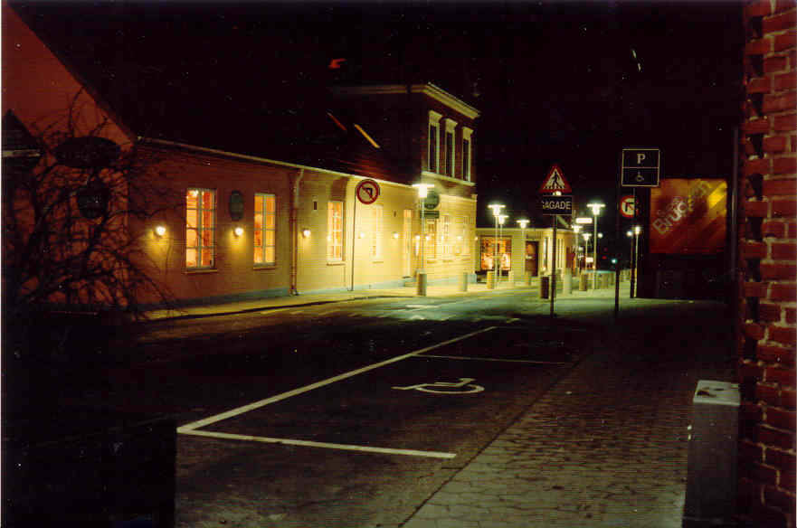 Svanestrædet krydser Algade - 1980'erne (B90444)