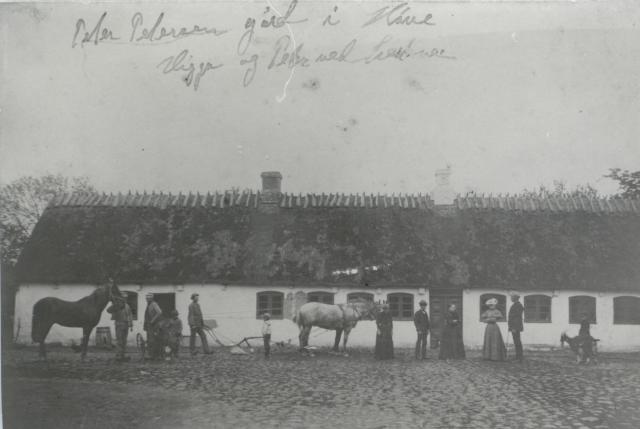 Gård i Høve før 1910 (B1259)