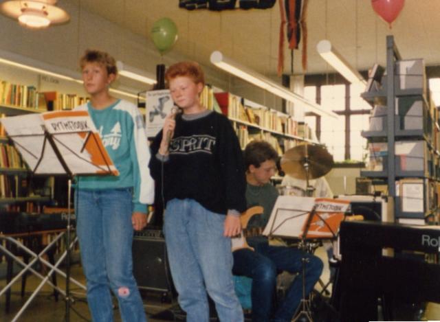 Vig Bibliotek - Trundholm kommunale Musikskole - Bibliotekets dag - 1987 (B659)