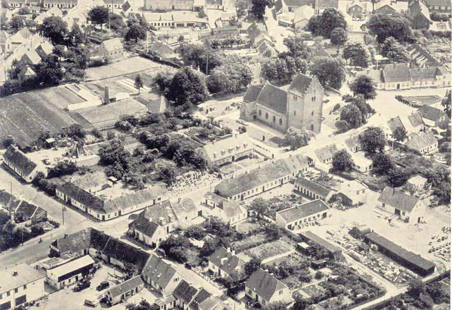 Luftfoto over Nykøbing Sj ca. 1950 (B90035)