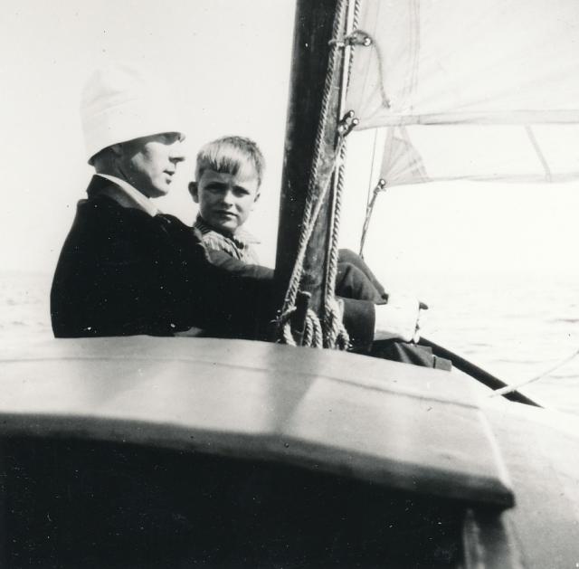 Rørvig Havn, ombord på  et skib  - 1930'erne  (B95064)