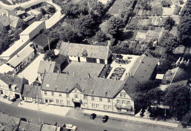 Hotel Phønix fra luften ca. 1950 (B90059)