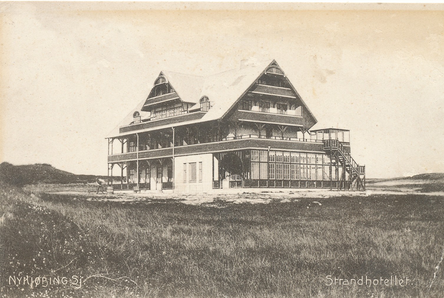 Strandhotellet, vintertid - ca. 1908  (B95144)