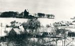 Et smukt vinterbillede af et sneklædt Egebjerg by - omkring 1956 (B1782)