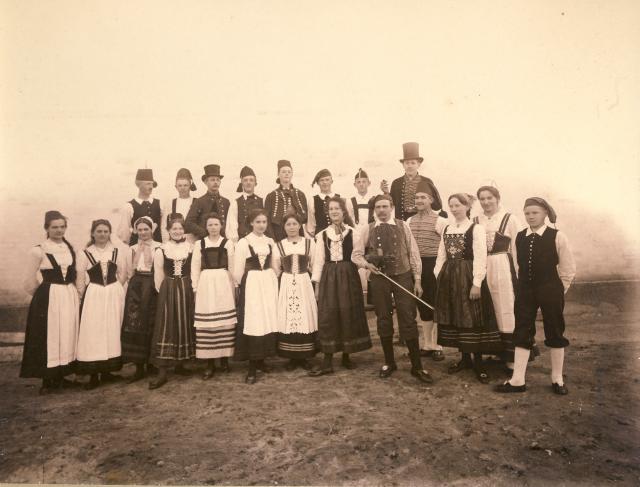 Folkedansere i Egebjerg 1903 (B3531)